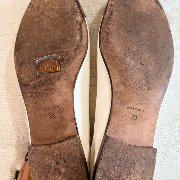 Chanel Women's White and Black Ballet Flats - Picture 7 of 7